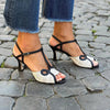 MITTELHOHE RETRO-SANDALEN