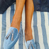 SLIPPER MIT SILBERNEN QUASTEN