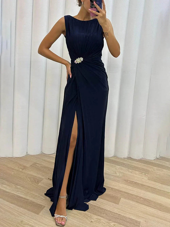 Kendra - Zeitloses, figurbetontes Maxi-Kleid mit Schlitz