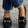 SCHWARZE MOCCASINS MIT GOLDENEM BESATZ