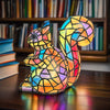 Pompon – Magische Eichhörnchenlampe aus buntem Glas