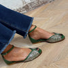 FLACHE SANDALEN MIT KNÖCHELRIEMEN
