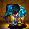 Nounours – Magische Elefantenlampe aus buntem Glas