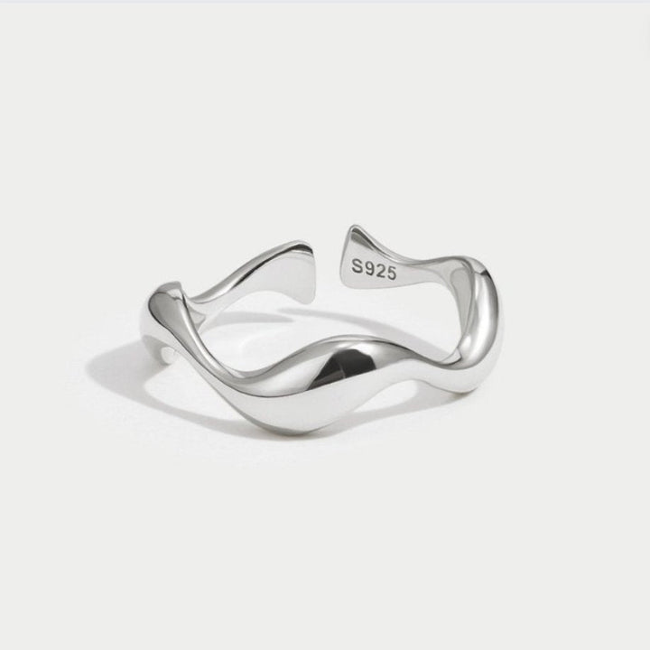 Bague à vagues en argent